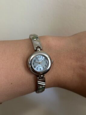 Element Watch Green Heart Embellishment Ladies Watch Round Face
